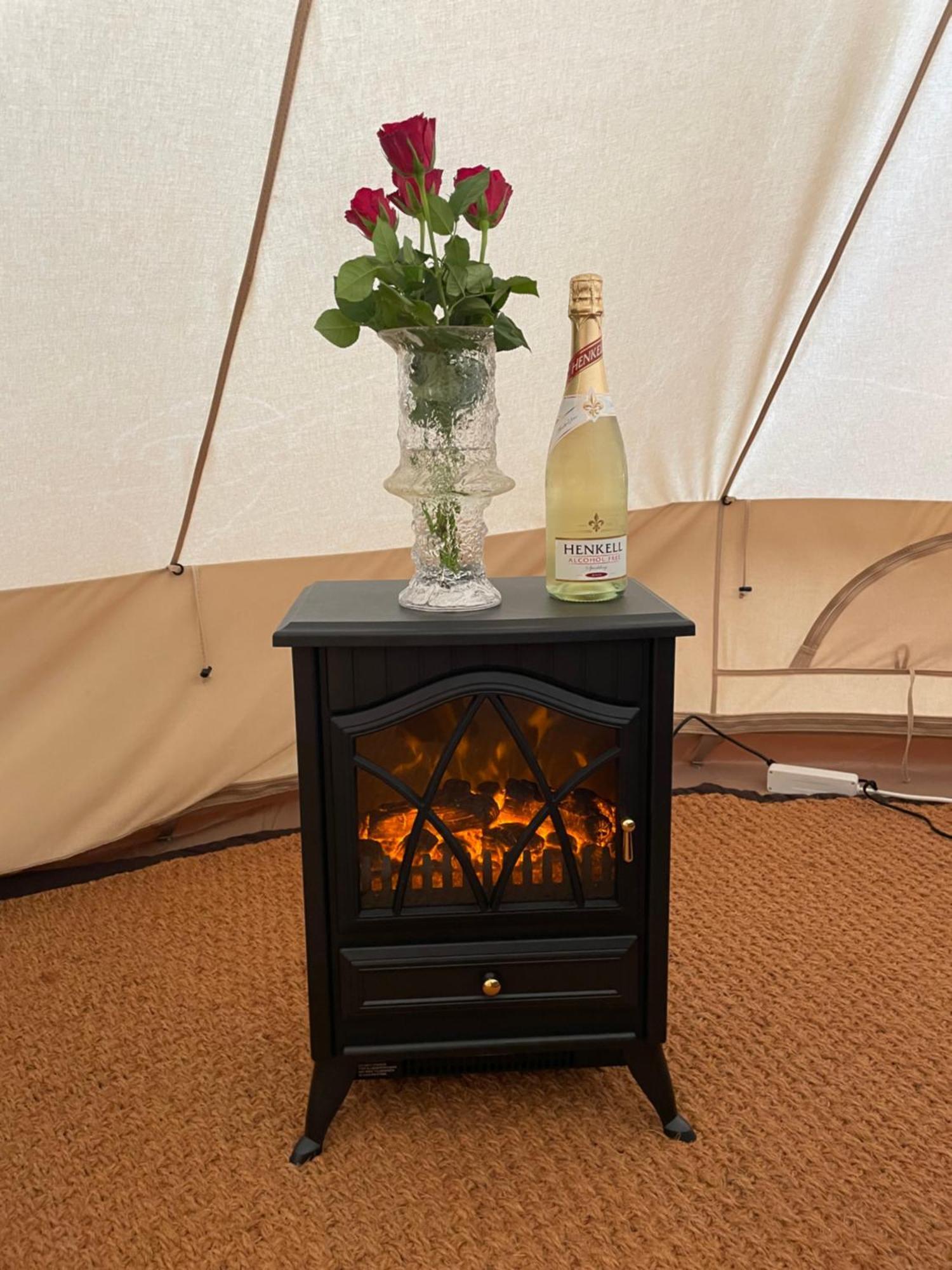 Glamping Tent Mariehamn Ngoại thất bức ảnh